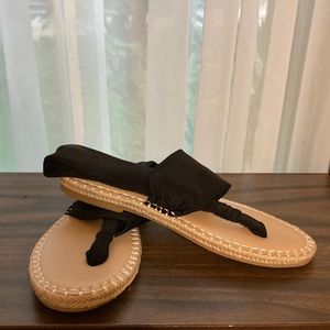 Shoe dazzle sandals. Size 8